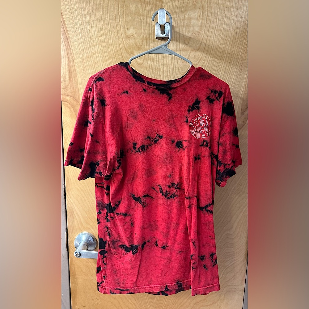 Large - Red - T-Shirt (Last Call Co.)